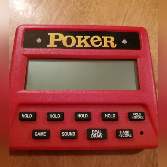 5 in 1 Poker Electronic Handheld Las Vegas Style Blackjack Game TESTED - Picture 1 of 4